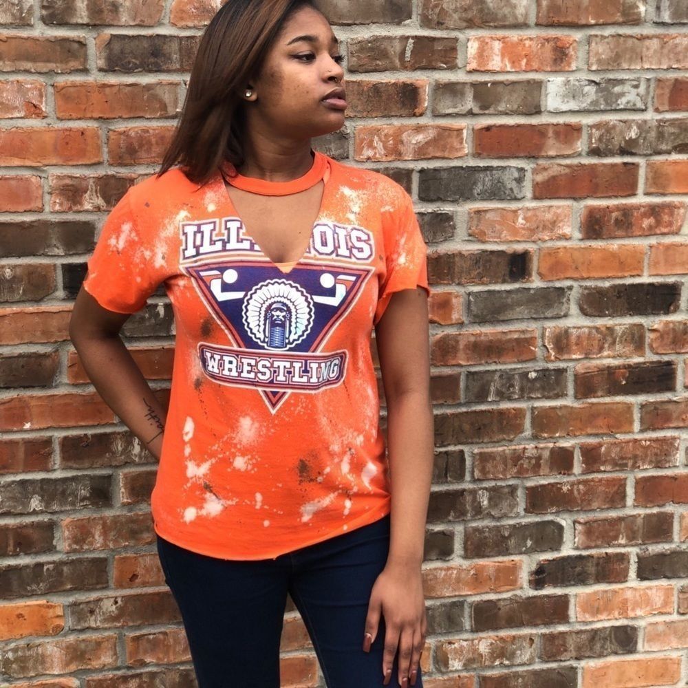 🚨🚨🚨Cutout Wrestling Graphic Tee
